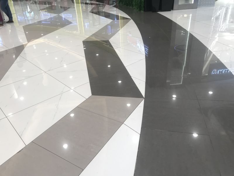 Cost of Tile in Republic, MO